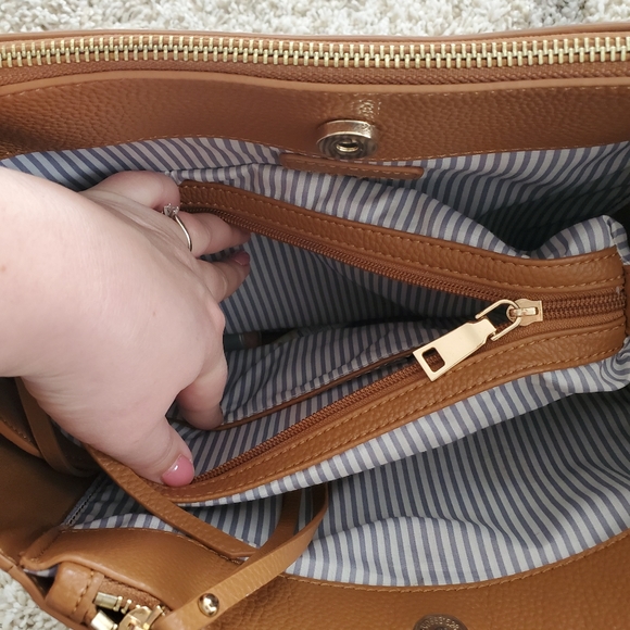 Large handbag - Picture 3 of 4